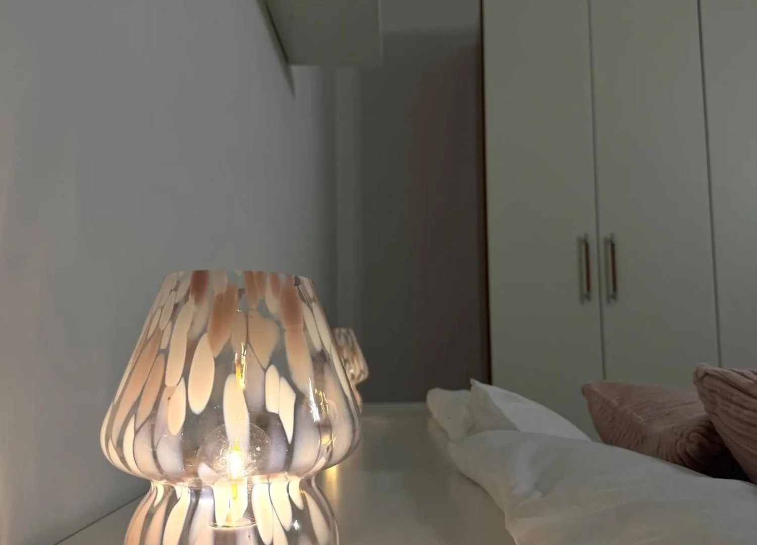 아파트 Navigli Home Metro4-Tram2-Naviglio Grande 밀라노